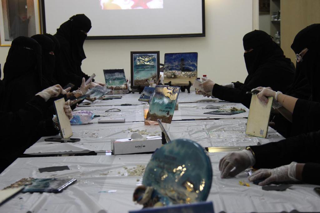 اختتام ورشة فن الريزن بثقافة وفنون تبوك