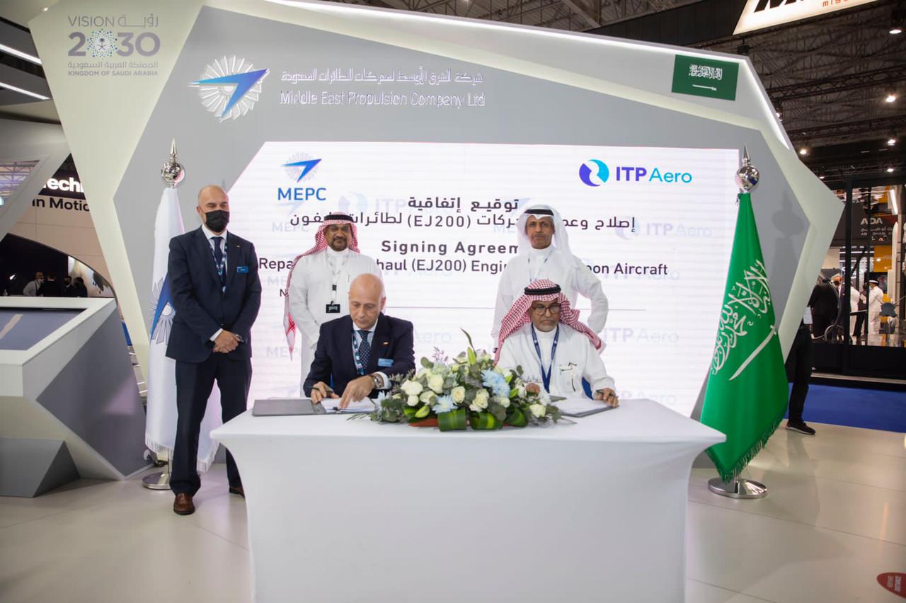 "الشرق الأوسط لمحركات الطائرات المحدودة" وشركة "ITP" الإسبانية توقعان اتفاقية تعاون مشترك لإصلاح محركات طائرات التايفون
