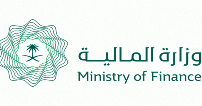 ترعى المالية سباق الخيل في ميدان جدة للفروسية