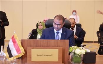 وزير الشؤون الاجتماعية والعمل اليمني يشيد بجهود المملكة في دعم اليمن