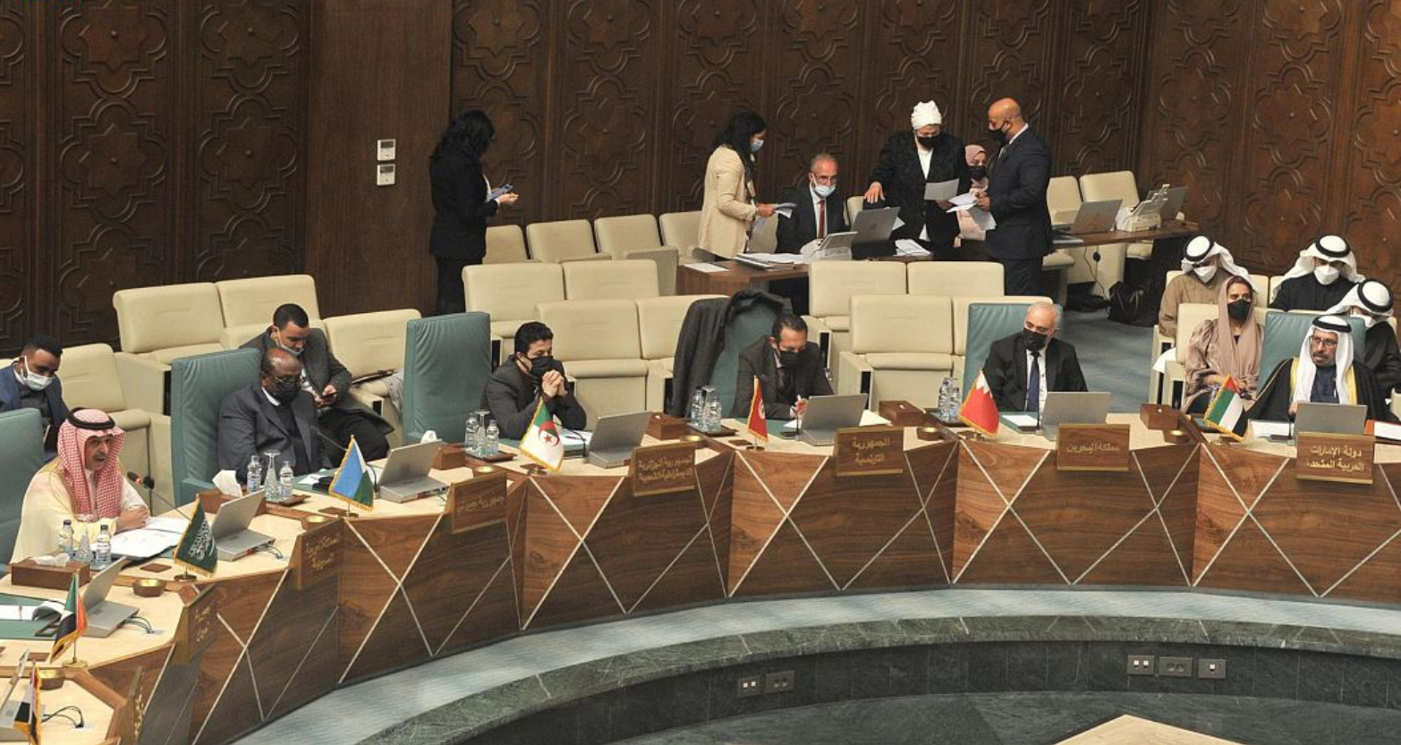 مندوب المملكة الدائم لدى جامعة الدول العربية: الهجمات الحوثية المدعومة إيرانياً ضد المملكة والإمارات تهدد الاقتصاد العال