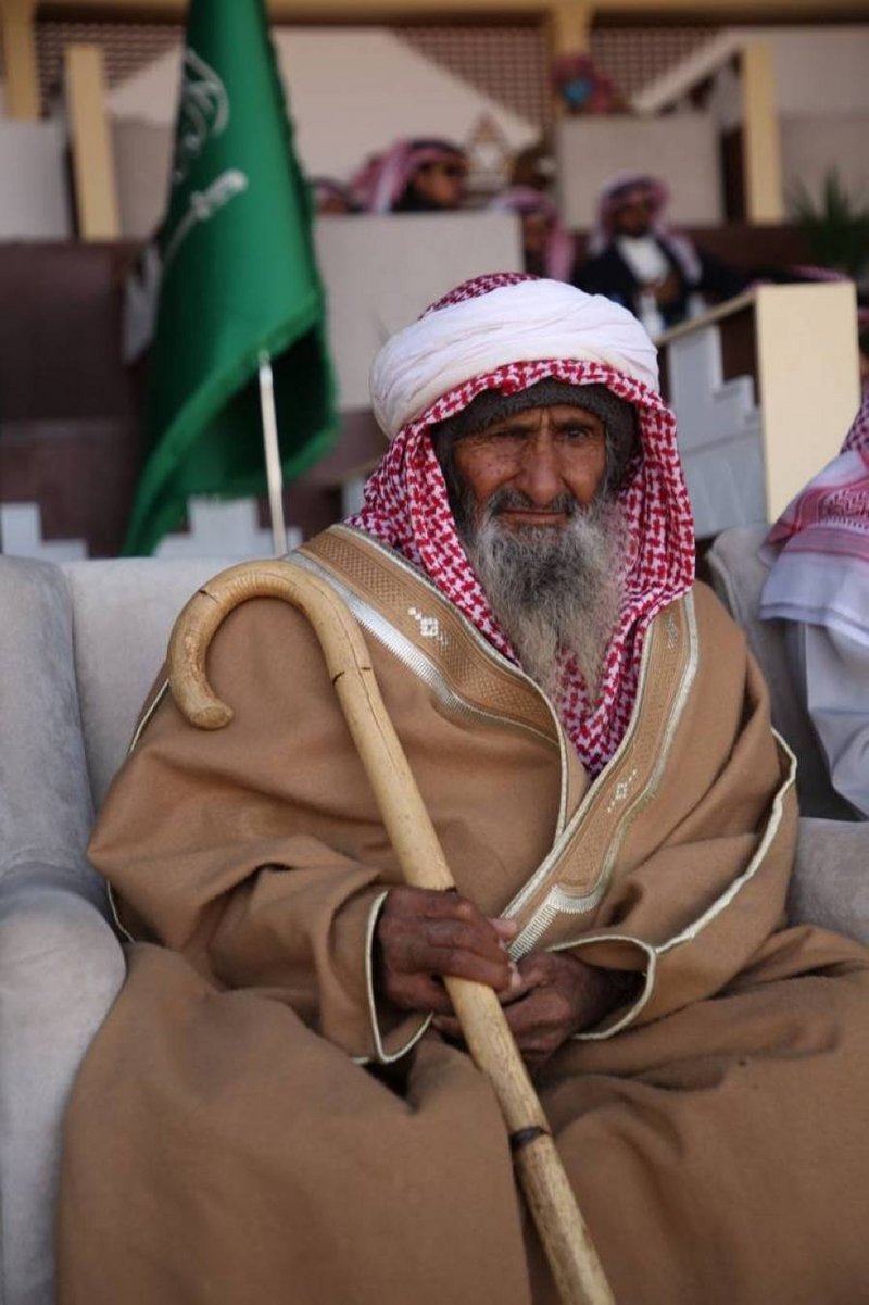 الدوسري .. أكبر مالك إبل يُشارك في مهرجان الملك عبدالعزيز للإبل