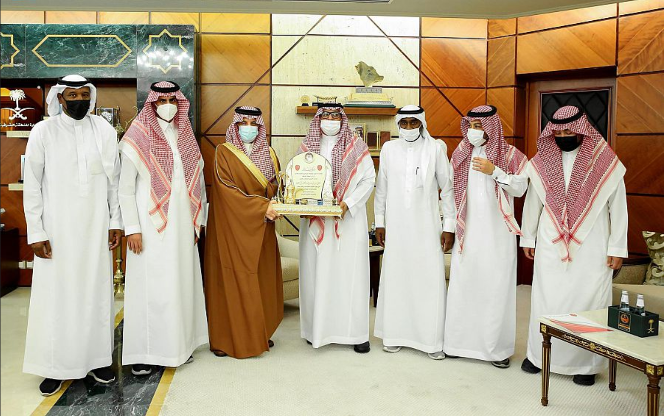 سمو أمير الشرقية يستقبل رئيس وأعضاء مجلس إدارة نادي القيصومة