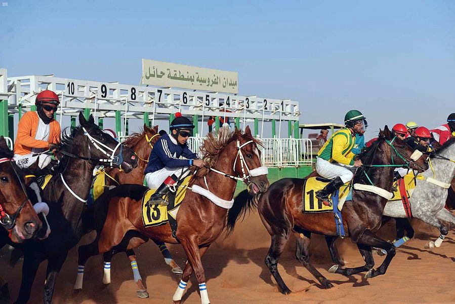 فروسية حائل تنظم حفل سباقها السابع عشر