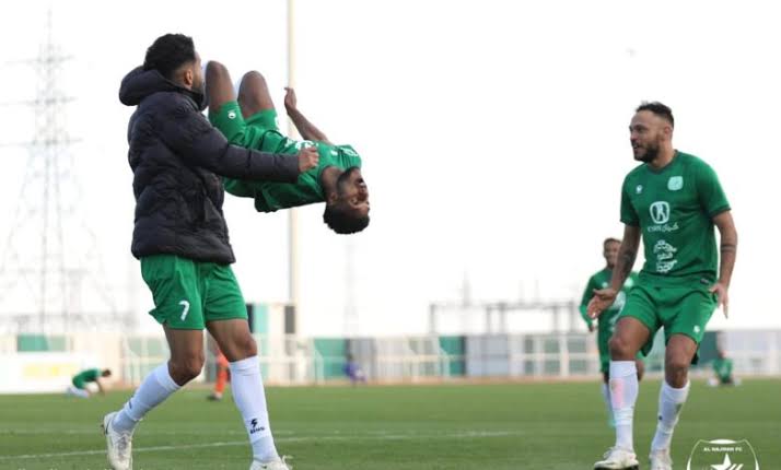 استمرار العربي والقيصومة في صدارة المجموعتين الأولى والثانية