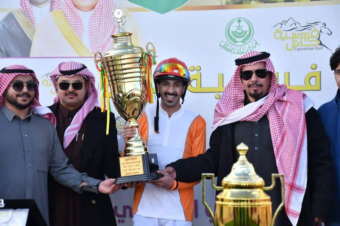 "مسايفة" تظفر بكأس ميدان فروسية حائل الثاني عشر