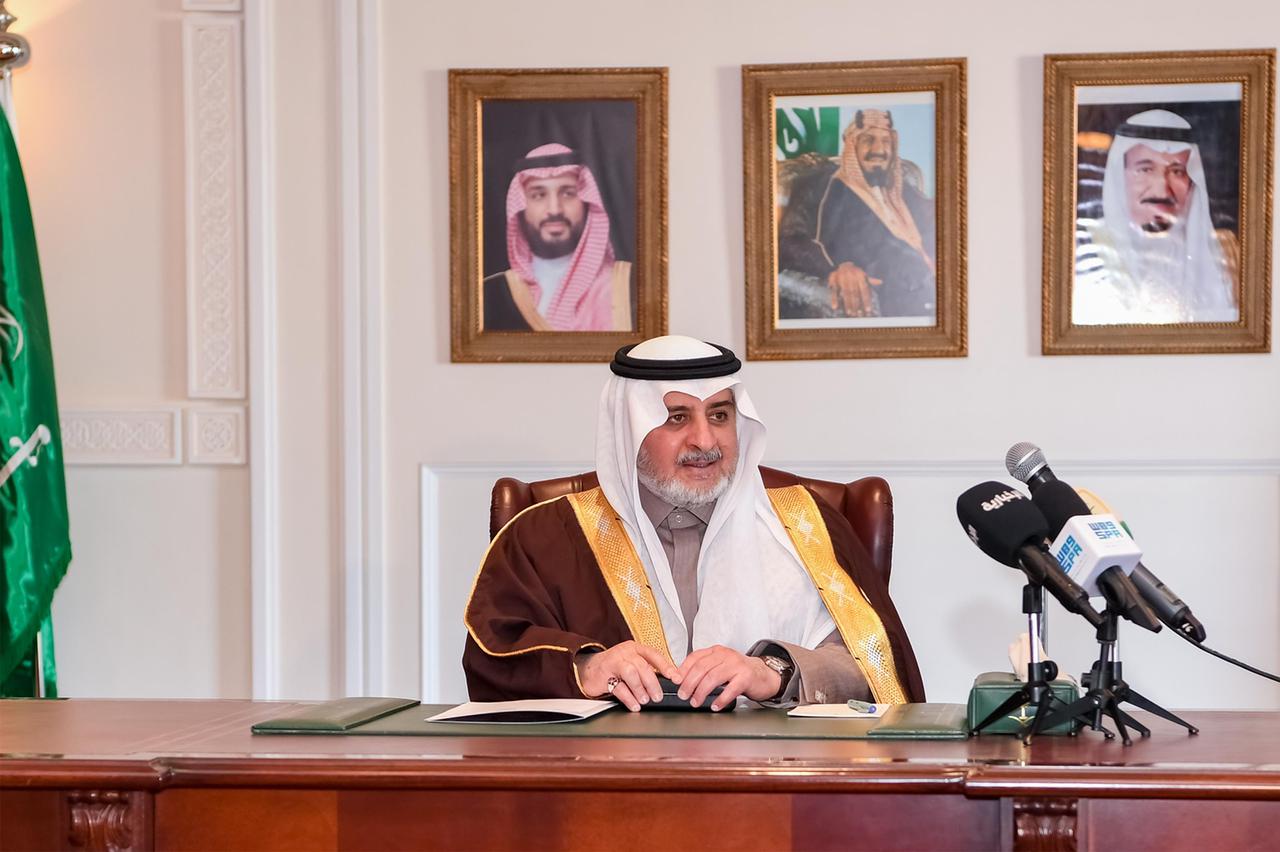 سمو أمير تبوك يكرم الجهات الحكومية والفرق التطوعية بالمنطقة بمناسبة يوم التطوع السعودي والعالمي