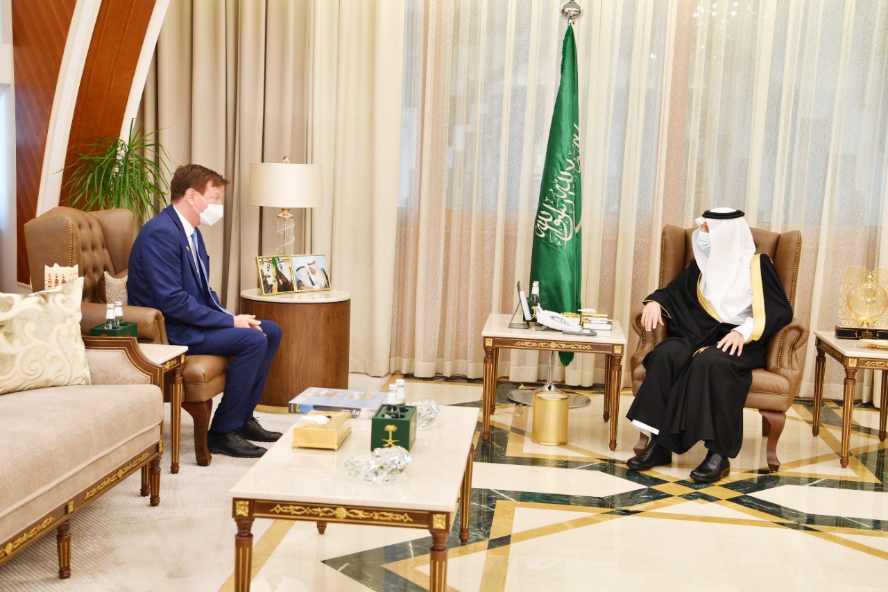 أمير الشرقية يستقبل سفير مملكة النرويج لدى المملكة