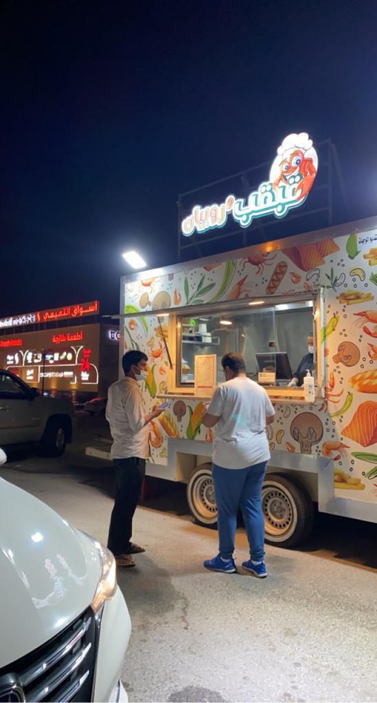 موقف مشرف لمشاهير السوشل ميديا بالدمام