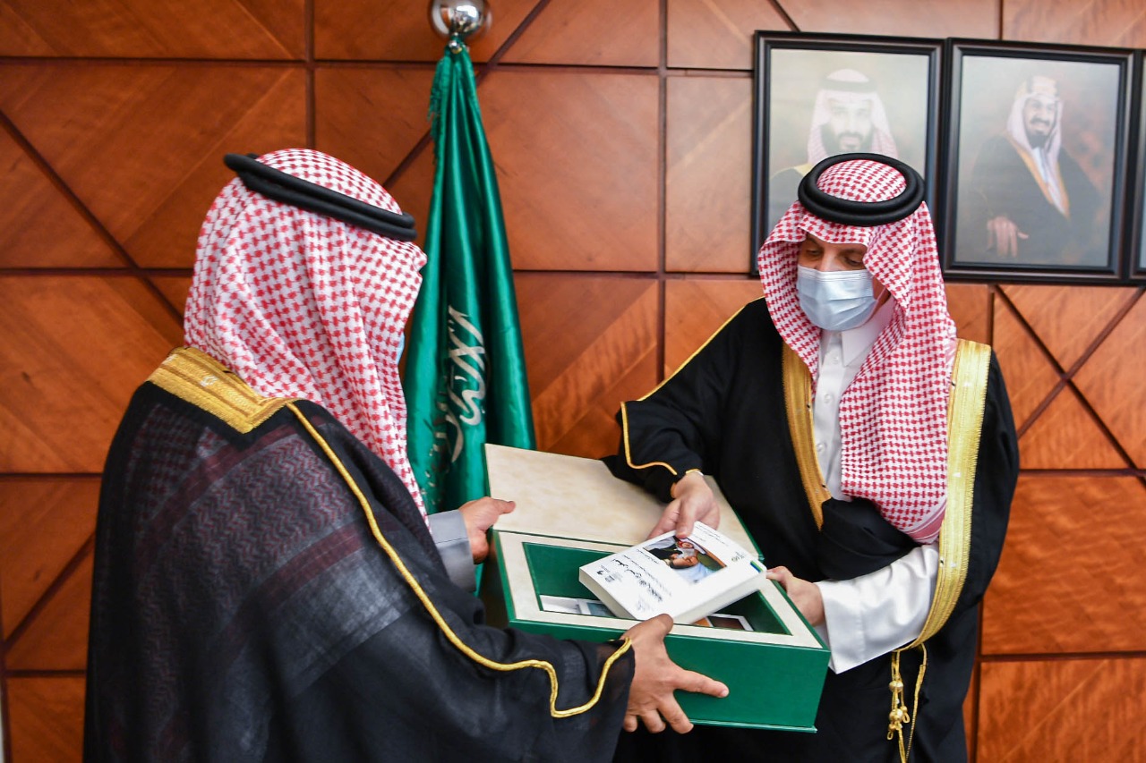 أمير الشرقية يستقبل مدير عام مركز اليونسكو الإقليمي للجودة