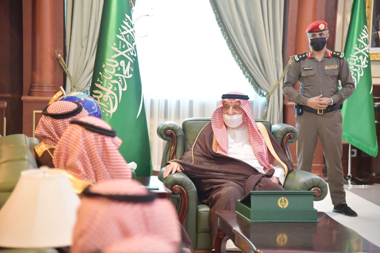 سمو أمير منطقة جازان يرعى توقيع مذكرة للتعاون بين الهيئة الملكية لمدينة جازان للصناعات الأساسية وتعليم صبيا