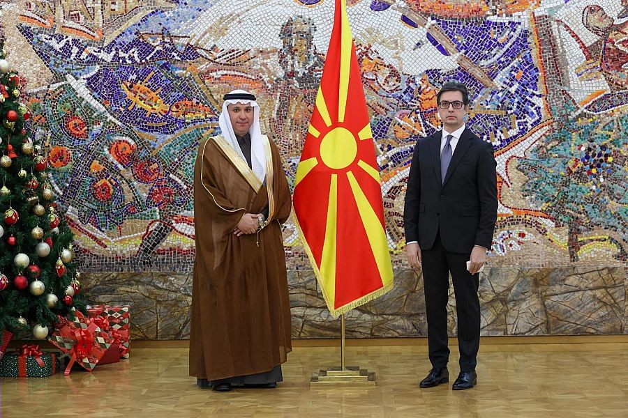 السفير حفظي يقدم أوراق اعتماده سفيراً غير مقيم لرئيس جمهورية مقدونيا الشمالية