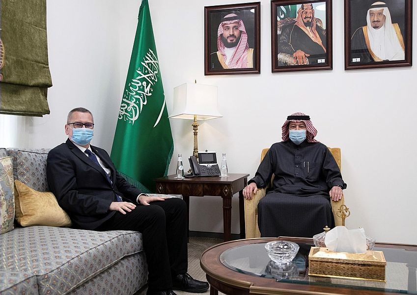 نائب وزير الخارجية يستقبل سفير جمهورية بولندا