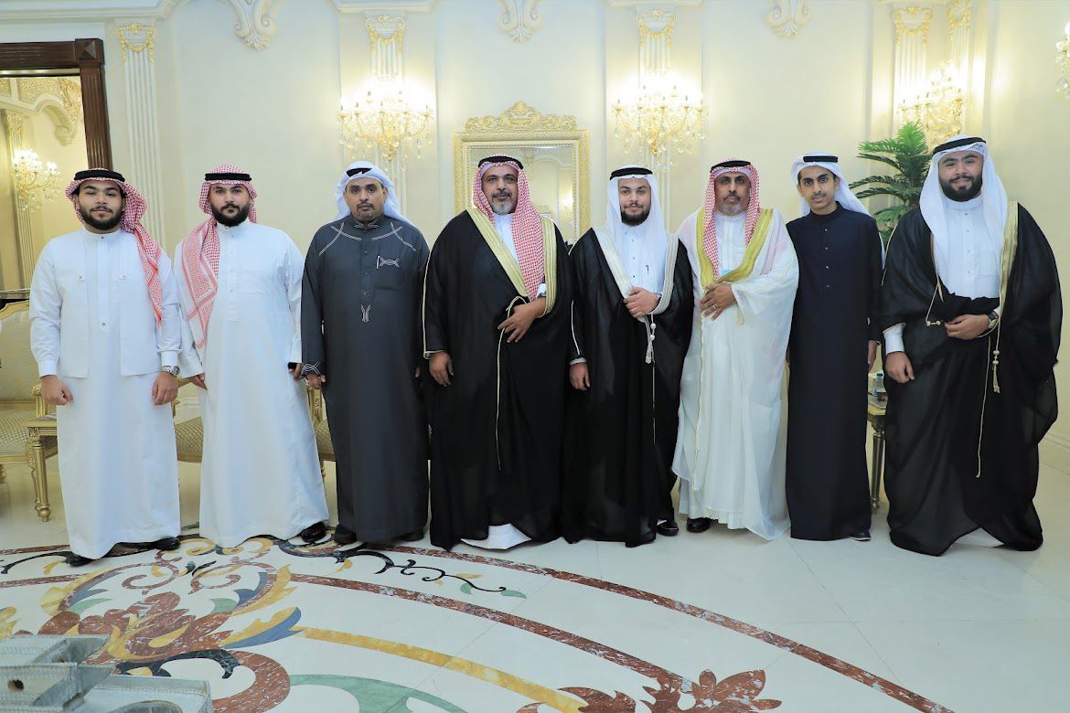 "كمال صائغ" يحتفل بعقد قران ابنته