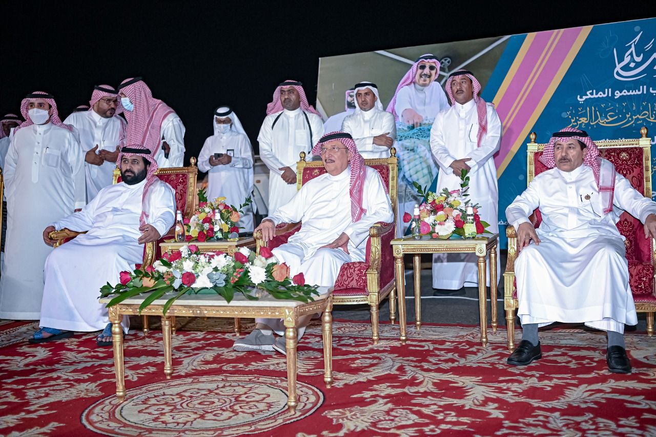 سمو أمير جازان يقف بحضور سمو نائبه على معرض الجهات المشاركة والحرف البحرية وفعاليات مهرجان الحريد الـ ١٨ بفرسان.. 