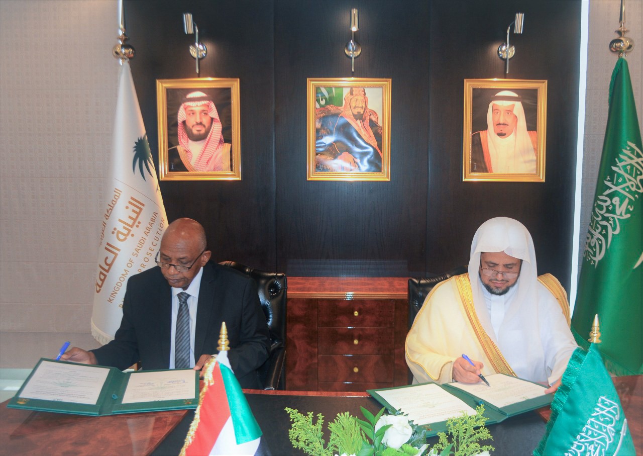 المعجب يلتقي النائب العام السوداني