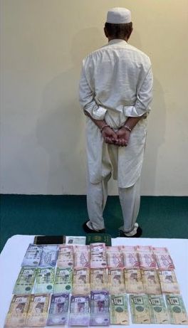 شرطة حائل تقبض على مخالف لنظام الإقامة لسرقته (7907) ريالات من شركة