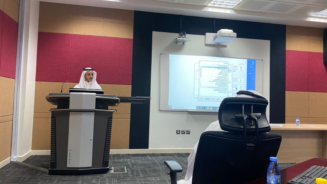 دورة تدريبية في مجال "إدارة البريد الإلكتروني" بوادي الدواسر