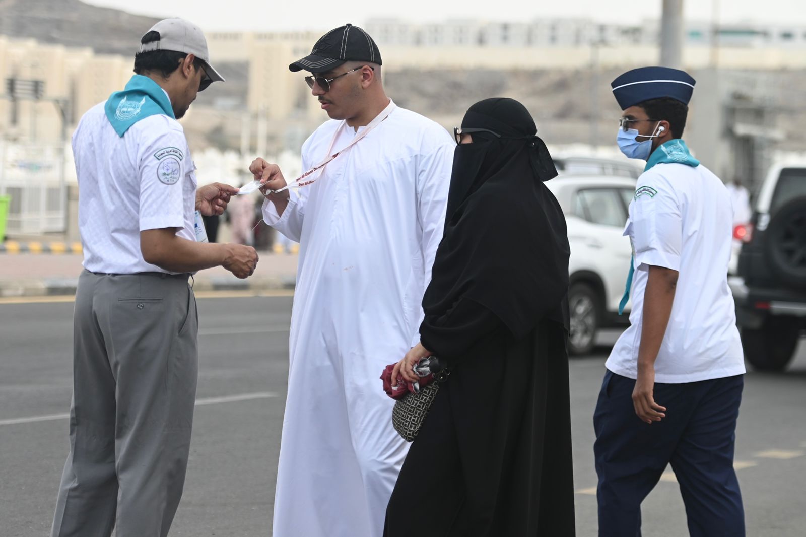 الكشافة يرشدون 1635 حاجاً أول أيام التشريق