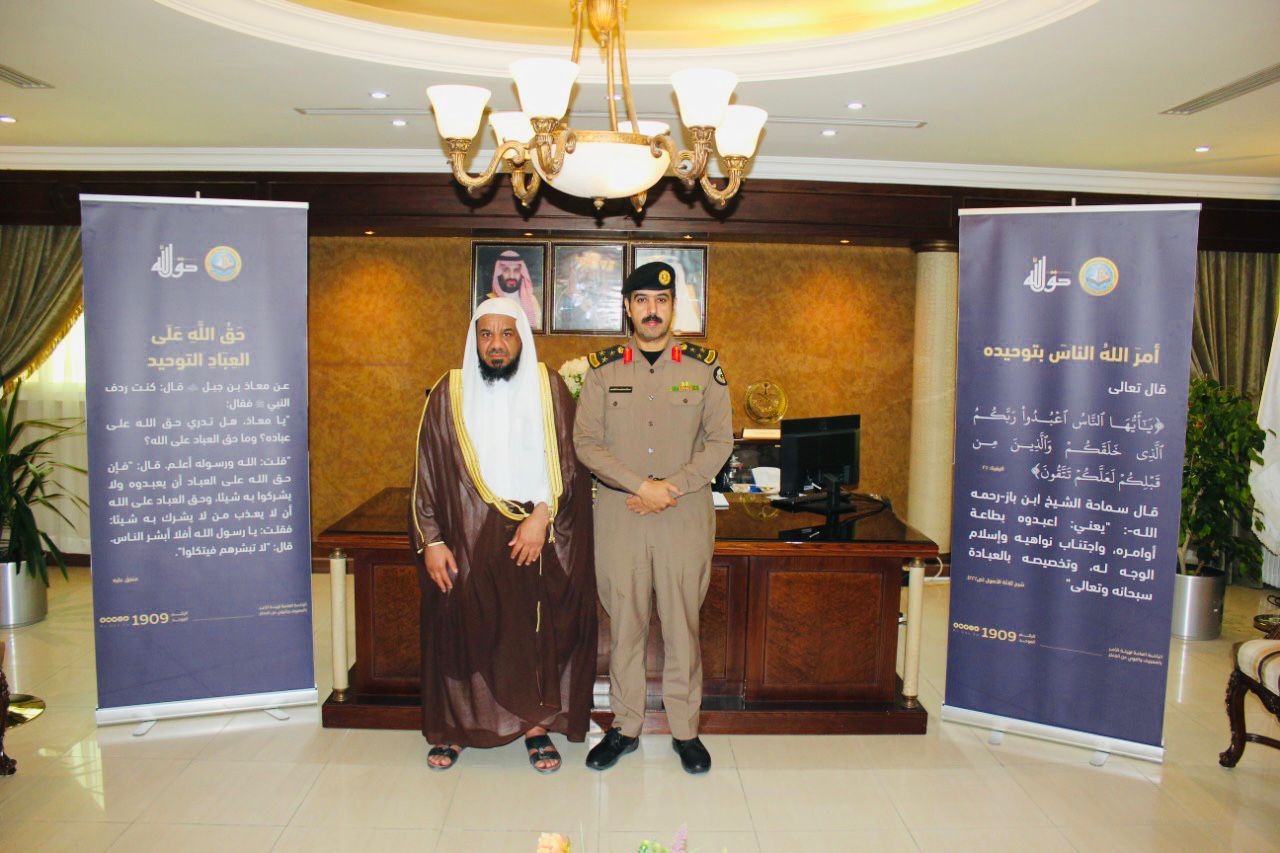 مدير شرطة محافظة الأحساء ورئيس مكتب يبرين يطلقان فعاليات حملة ( حقُّ الله ) التوعوية