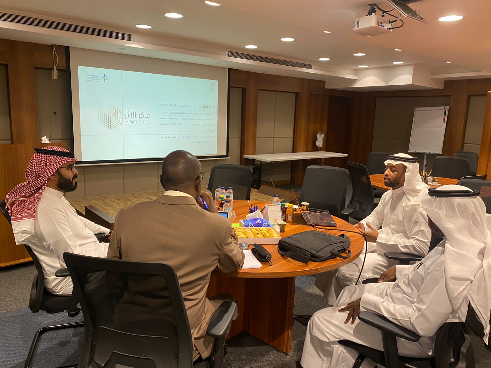 استقبال جمعية بناء للإرشاد الأسري بالمدينة المنورة لمركز أثر