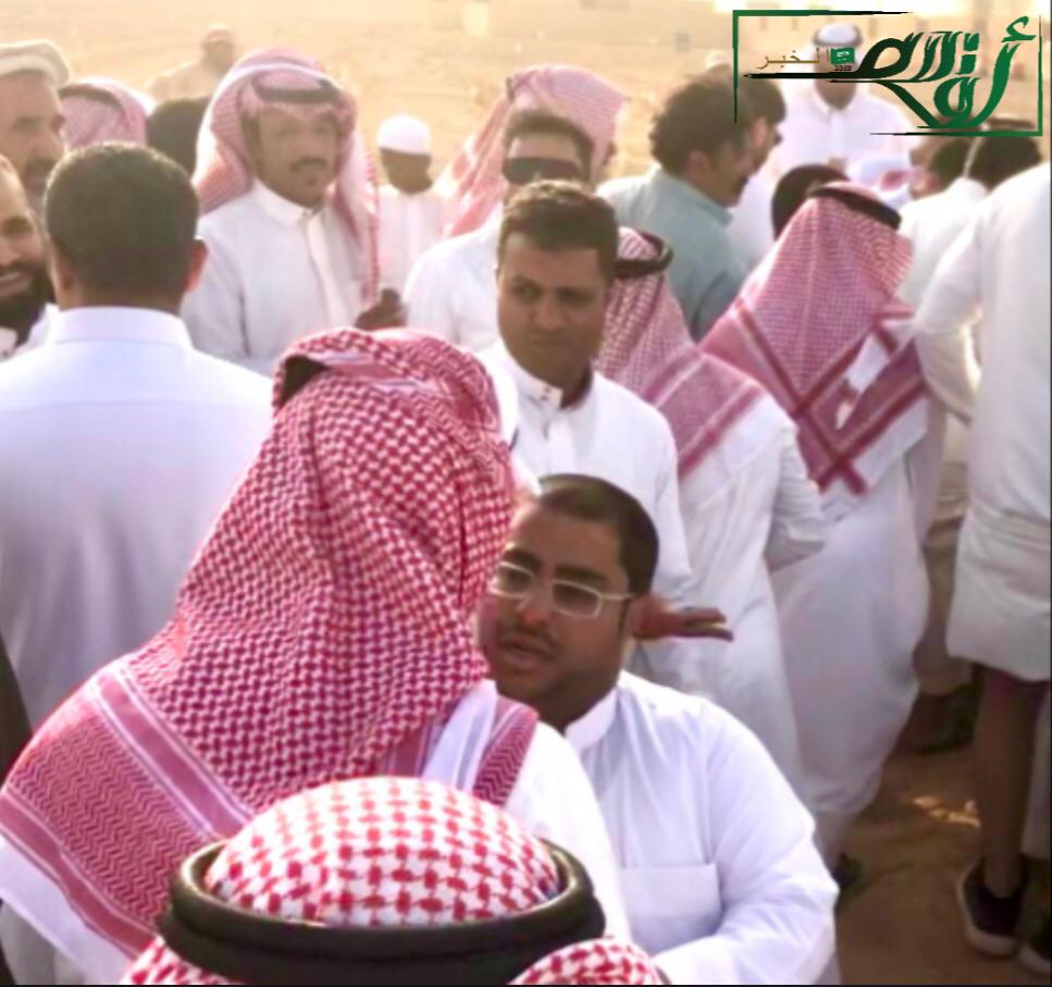 جموع غفيرة تشيع جثمان والدة الزميل العماري إلى مثواها الأخير 