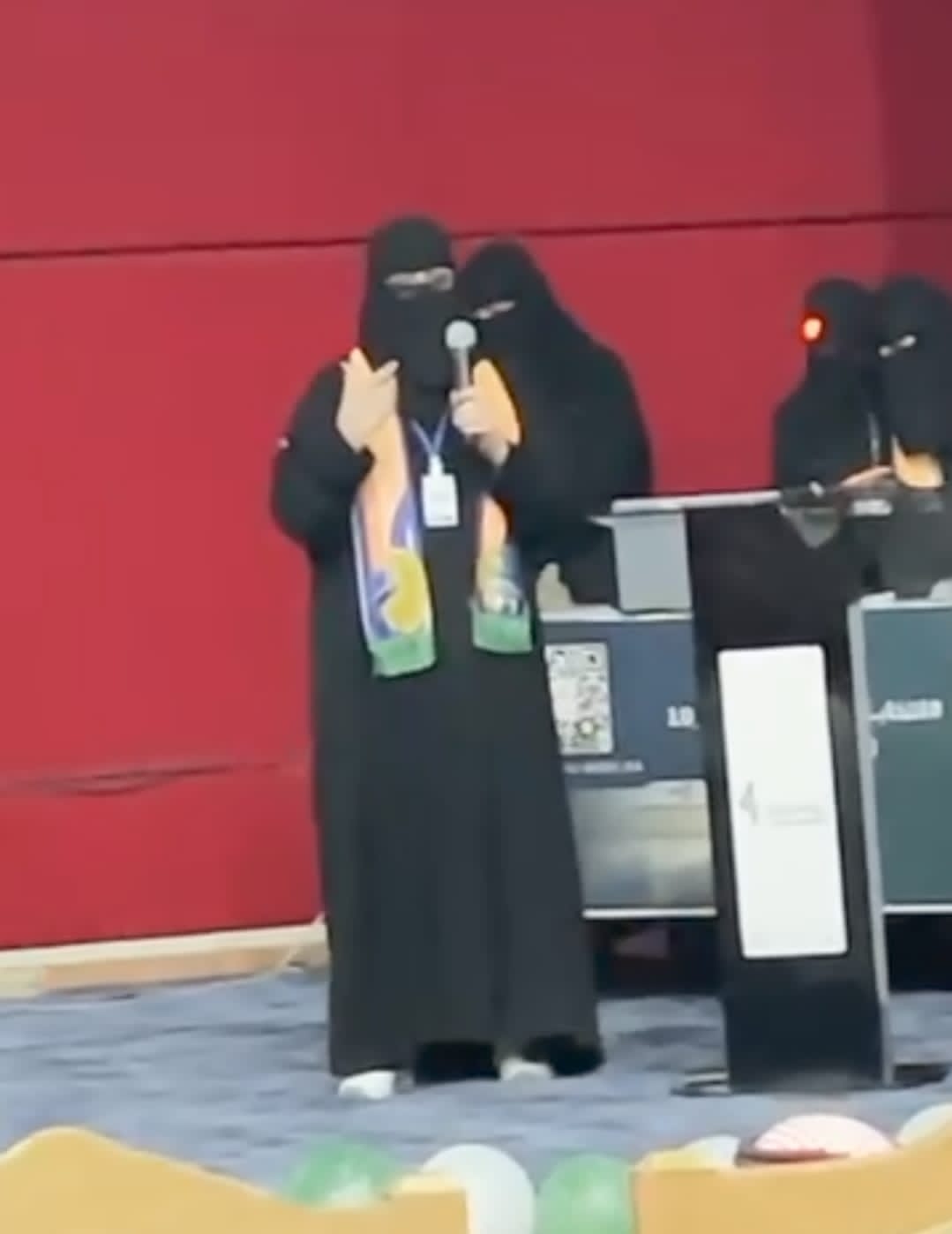 إنطلاق مبادرة يدا بيد بهمة معاق من معهد دروبي كوم العالي للتدريب 