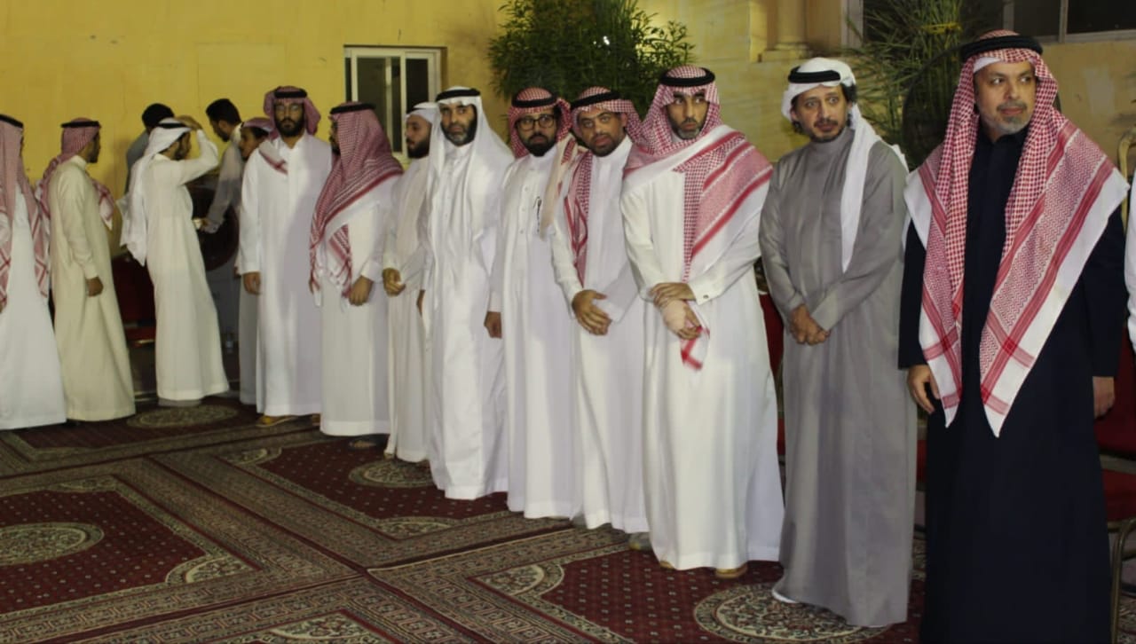 آل باشراحيل يشكرون المعزين في والدتهم