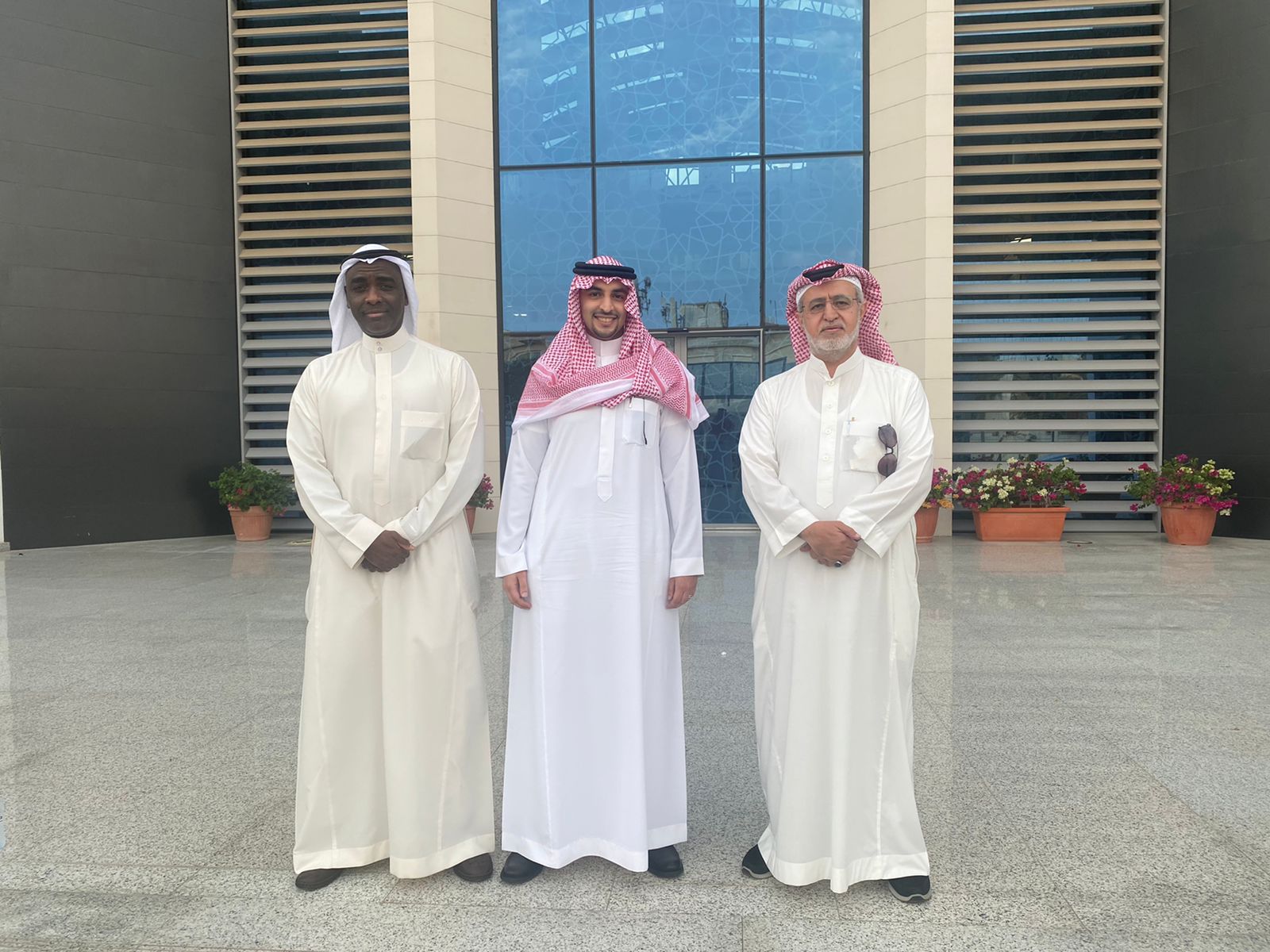 رئيس نادي البر التطوعي يزور جامعة الأعمال والتكنولوجيا لتعزيز العمل الاجتماعي التطوعي