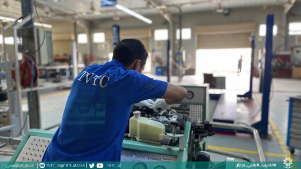 المعهد الصناعي الثانوي بجازان يبدأ غداً في استقبال طلبات القبول والتسجيل المباشر في الدبلوم الثانوي والبرامج المهنية