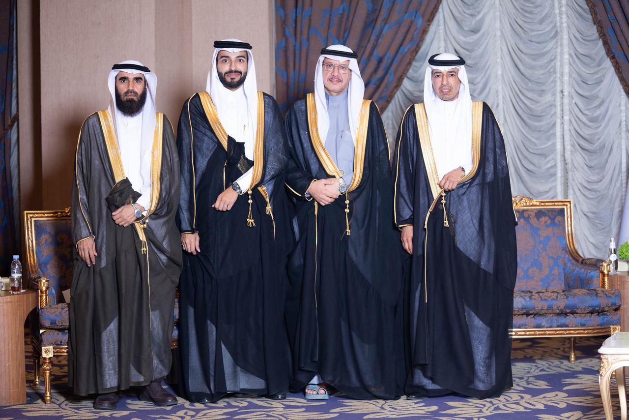 مبارك الدوسري يحتفل بزواج نجله «خلف»