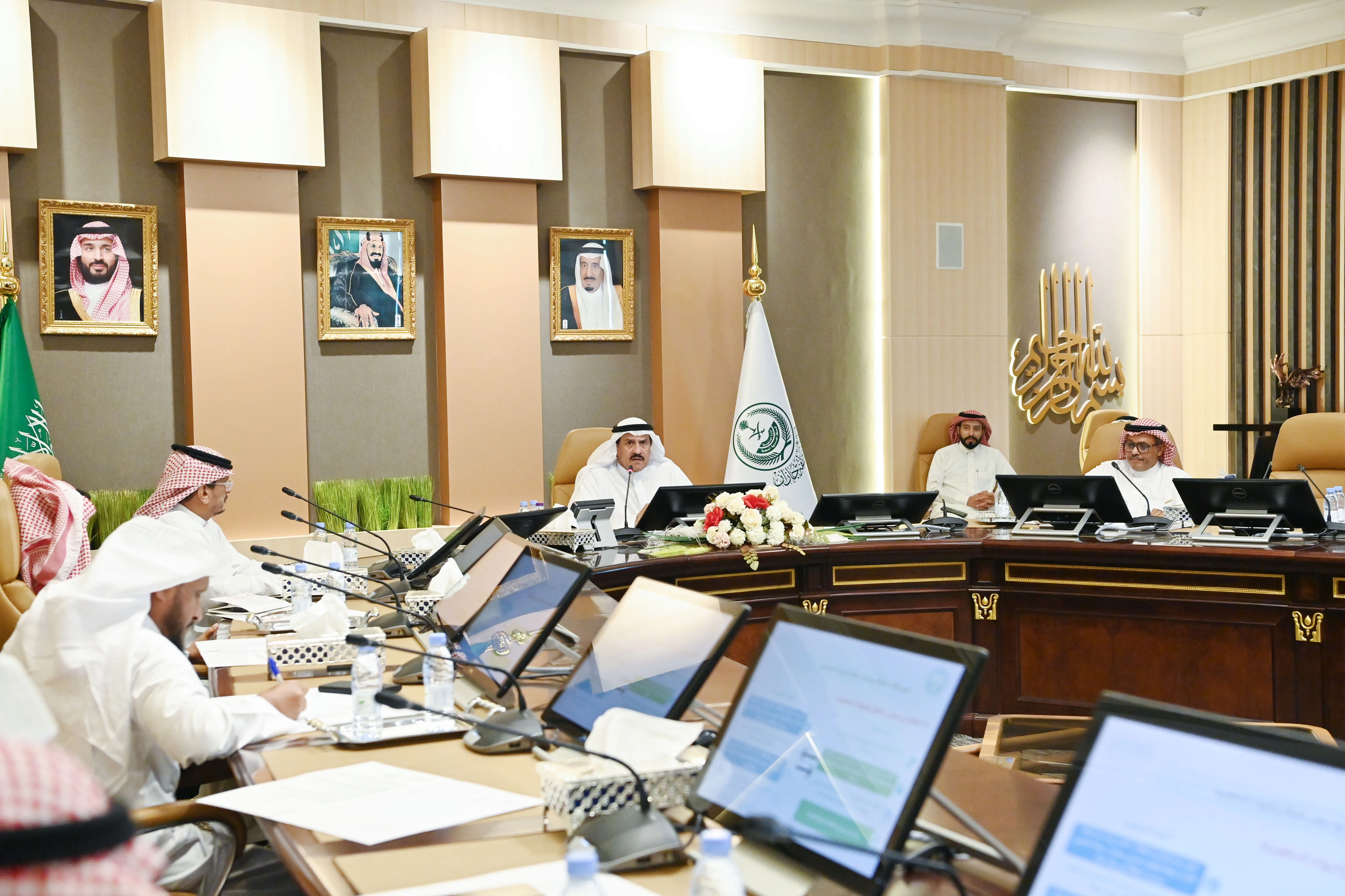 ختام ورشة عمل "تعزيز دور المجالس المحلية بجازان