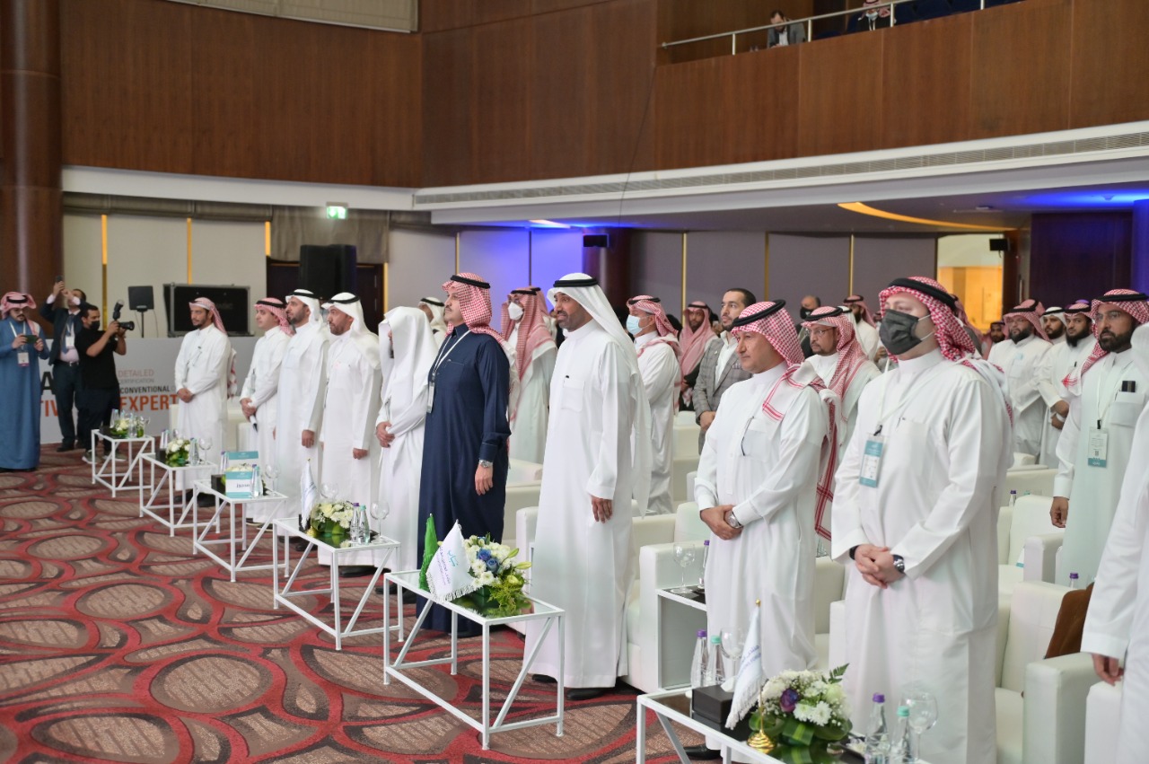 وزير الموارد البشرية والتنمية الاجتماعية يرعى منتدى العاملين مع الشباب مارس المقبل 