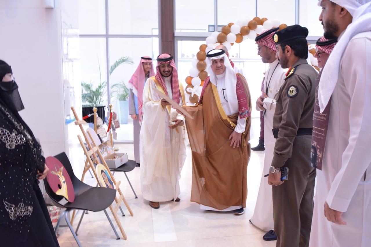 برعاية وحضور محافظ البيضاء مستشفى السعودي الالماني يحتفل بـ (يوم التأسيس )