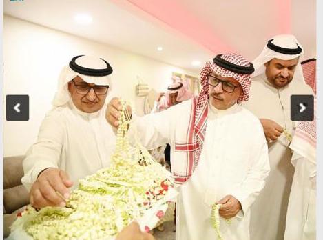 الفن التشكيلي والحرف اليدوية ضمن ملتقى فرسان الشعري 