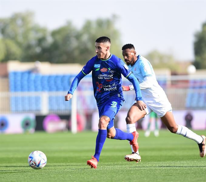 مواجهة أبها والفتح تنتهي بالتعادل الإيجابي في دوري روشن