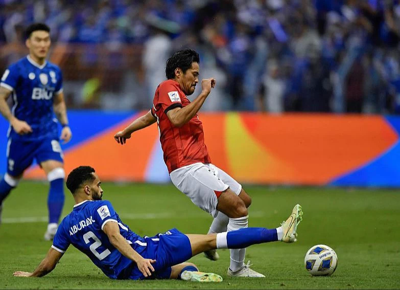 الهلال يتعادل مع أوراوا الياباني في ذهاب نهائي دوري أبطال آسيا