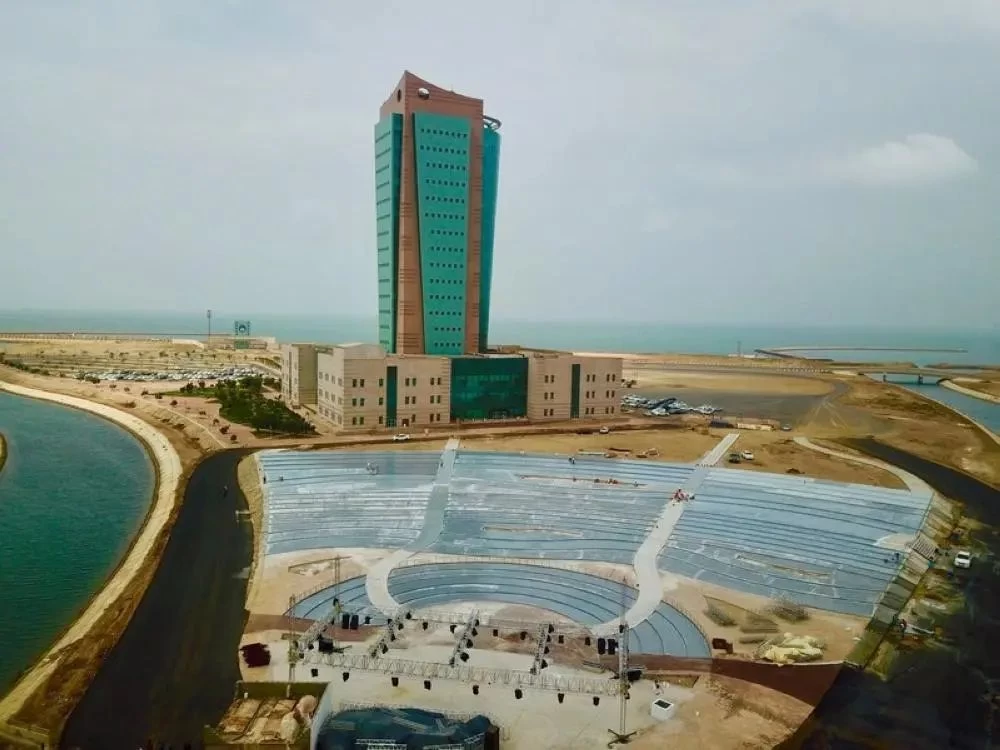 في بيان رسمي .. جامعة جازان تنفي فصلها للموظفات 