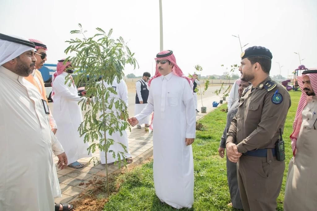 محافظ الطوال يرعى مبادرة السعودية الخضراء في المحافظة   
