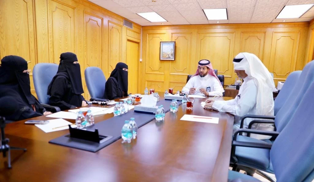 "صحة وتعليم الرياض يتفقان على تطوير الخدمات والبرامج الصحية لطلاب وطالبات المدارس 