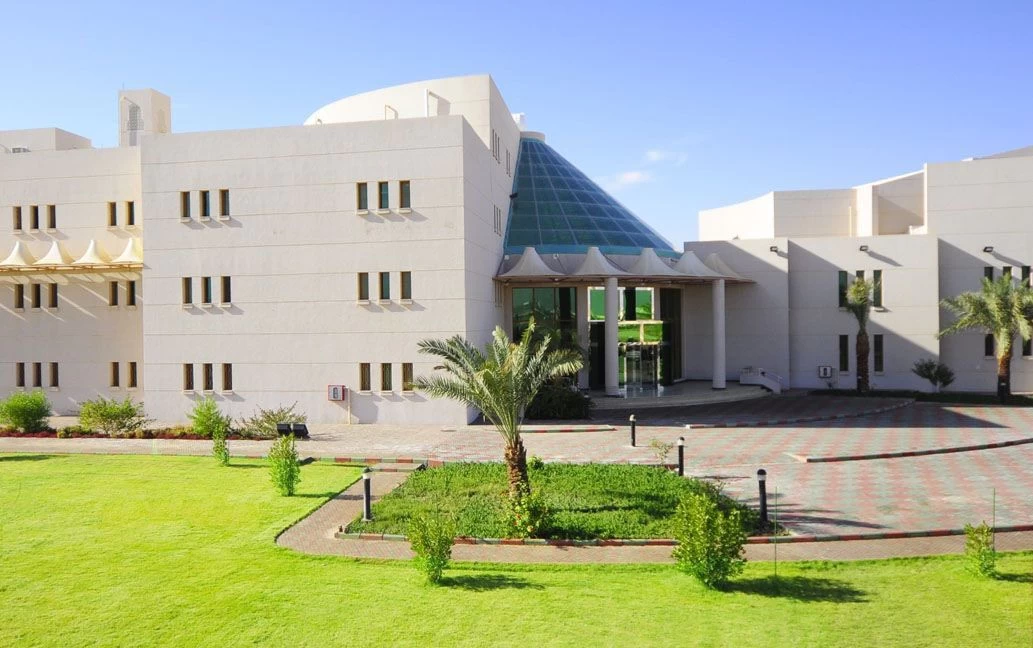 إدارة "تعليم الجوف" تودع أكثر من 2.4 مليون ريال في حسابات الطلبة