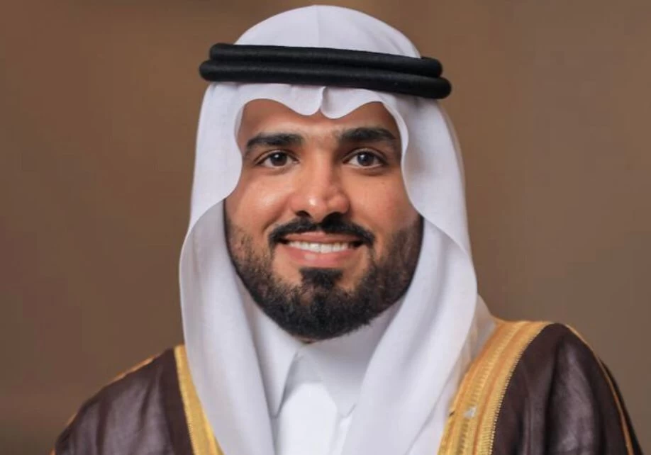 الحربي إلى القفص الذهبي