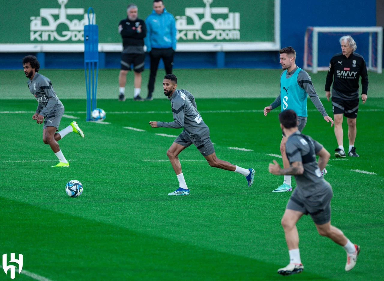 الهلال يواجه إنتر ميامي في أولى مواجهات كأس موسم الرياض.