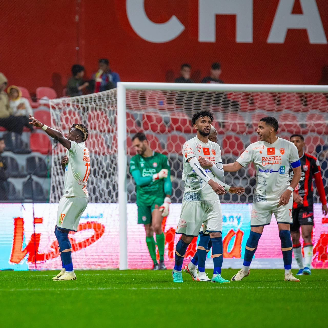 الفيحاء يتغلب على الرائد ويحقق ثلاث نقاط ثمينة.