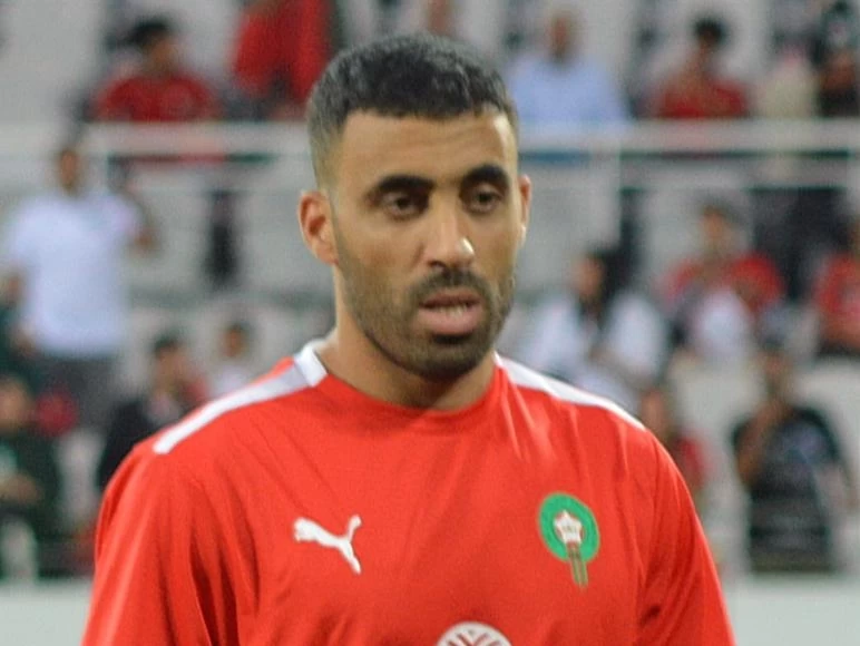 التعاون المحطة الصفراء الثالثة للنجم المغربي