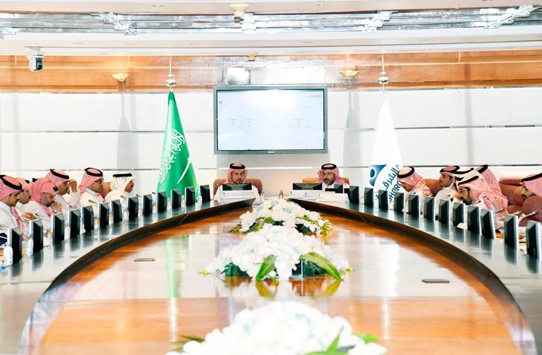 استعراض آلية تصنيف المقاولين والمكاتب الهندسية ‏الجديدة في غرفة الشرقية