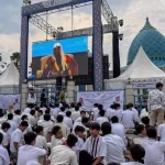 أكثر من 21 ألف صائم يجتمعون على موائد برنامج خادم الحرمين الشريفين في الجامع الأكبر بإندونيسيا