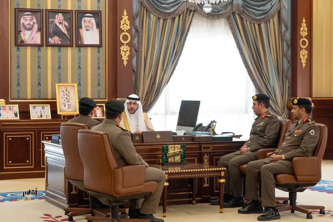 نائب أمير المدينة المنورة يطّلع على الخطط الأمنية والمرورية استعدادًا لبدء العام الدراسي الجديد