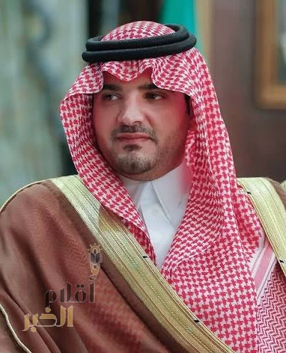 وزير الداخلية يجري اتصالًا هاتفيًا برجل الأمن الجندي ريان آل أحمد ويطمئن على حالته الصحية بعد إصابته أثناء أداء مهامه في المسجد الحرام