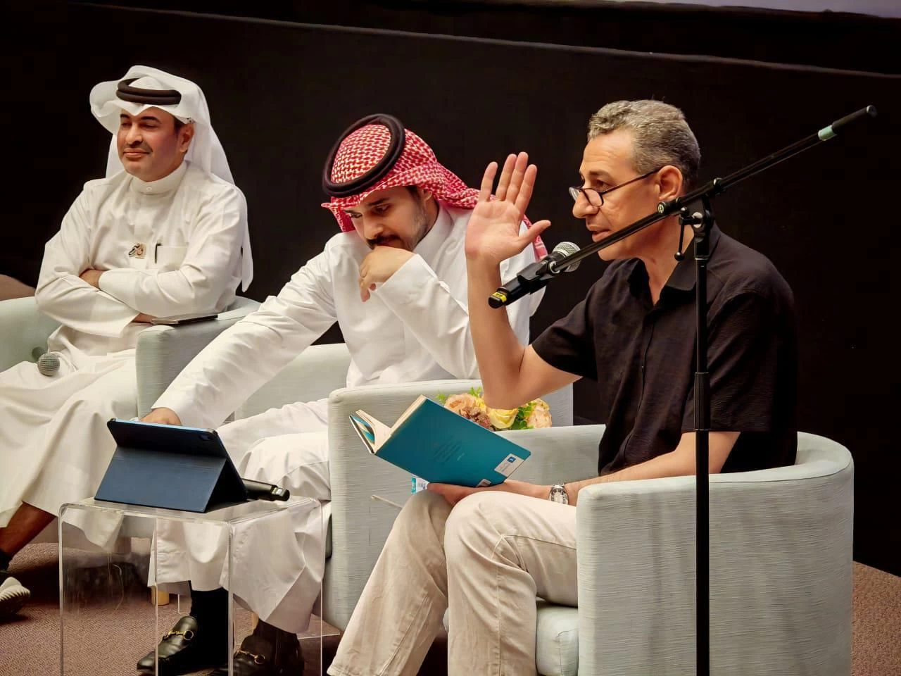 مجاز صدر الشعر بين ياسر الأطرش ومحمد العتيق